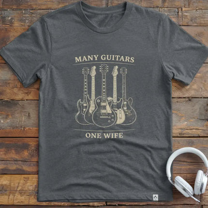 Many Guitars Vintage T-Shirt