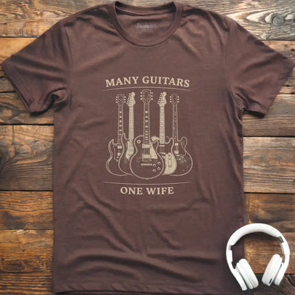 Many Guitars Vintage T-Shirt