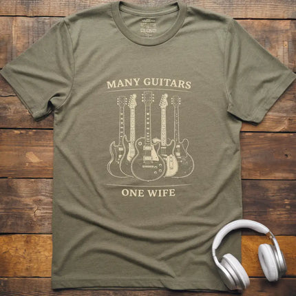 Many Guitars Vintage T-Shirt