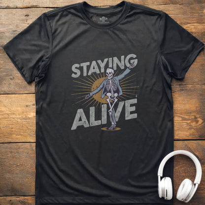 T-Shirt „Staying Alive“